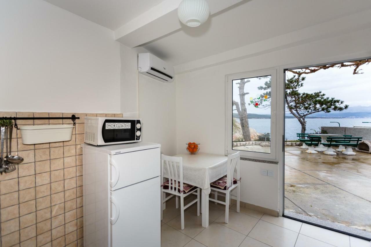 Apartament Danica *